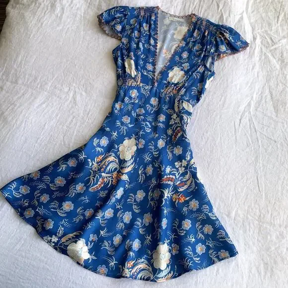 Doen Dianne Silk V Neck Puff Short Sleeve Mini Dress Blue Azure Hollyhock Hills - Picture 9 of 16